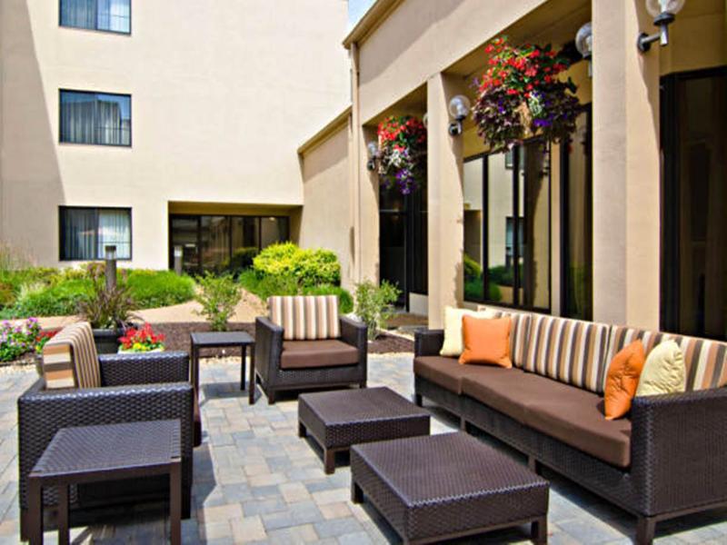 Courtyard St. Louis Westport Plaza Hotel Maryland Heights Kemudahan gambar